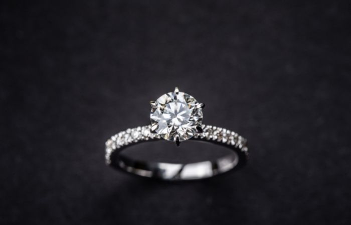 Lab Grown Diamond Engagement Ring 