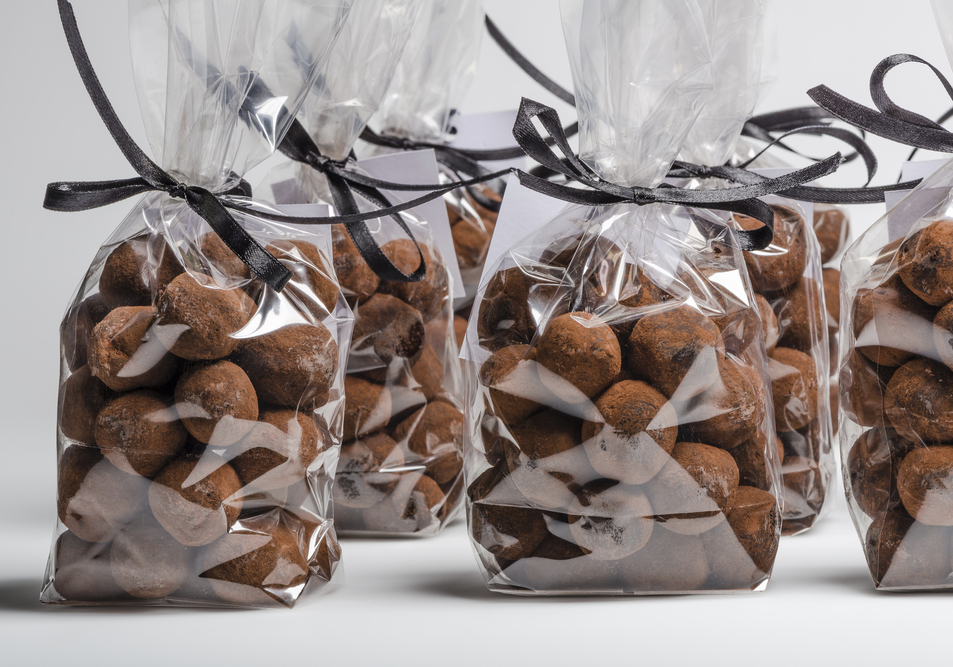 Great Gift Bag Ideas For Adults